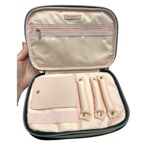 Black Travel Jewelry Organizer Portable Pleather Faux Leather Case - Picture 5 of 14